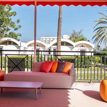 Cordial Biarritz * Playa del Inglés